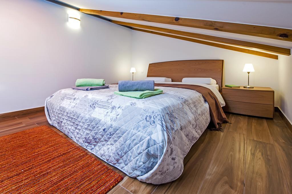 Apartment The Loft Ровин Екстериор снимка